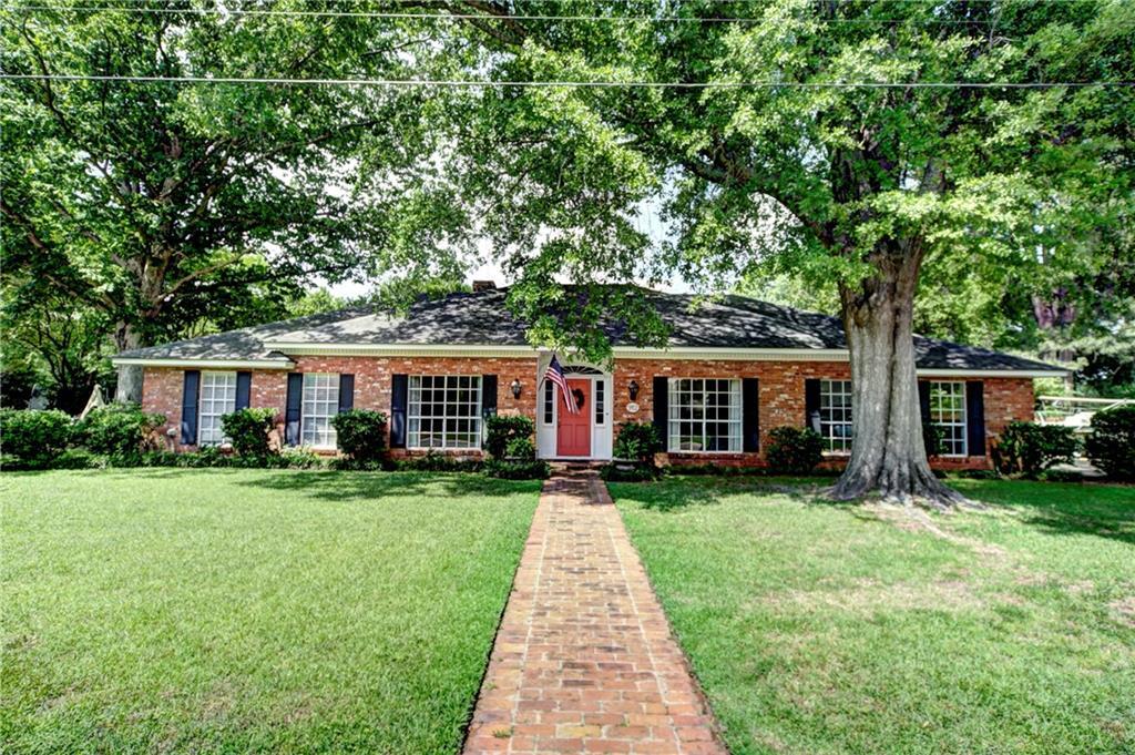Property Photo: 912 Harling Lane LA 71457