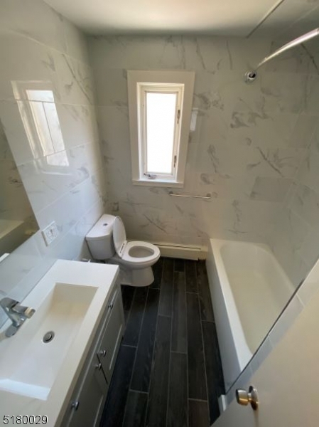 Property Photo: 806 Morris Tpke 4G7 NJ 07078