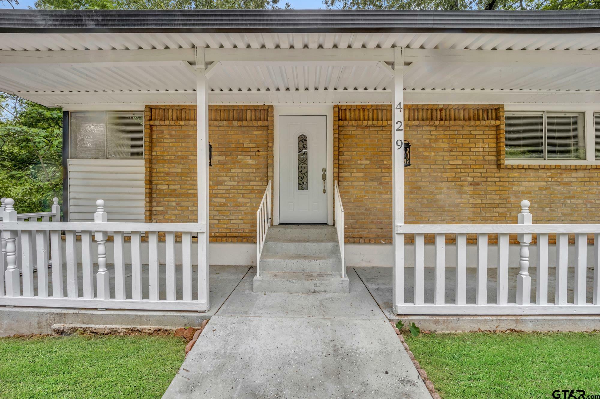 Property Photo: 429 James Drive TX 75605