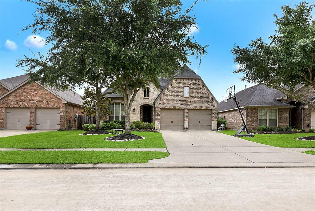 Property Photo: 2911 Helding Park Court TX 77494
