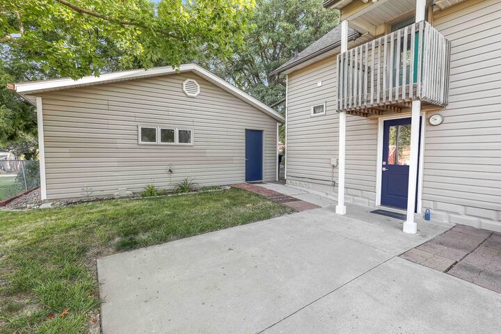 Property Photo:  1112 Liberty Street  IA 50219 