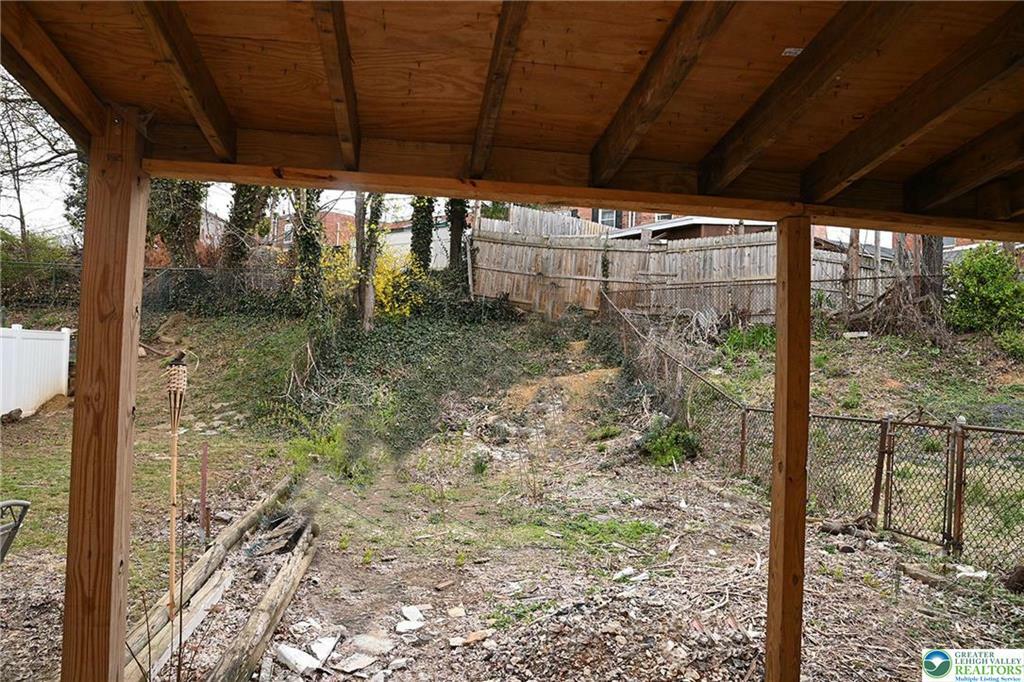 Property Photo: 639 Dixon PA 18103