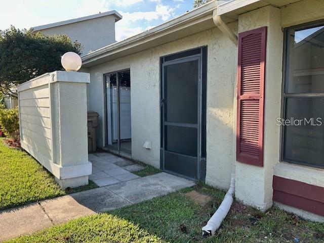 Property Photo: 98 Pine Island Circle FL 34743