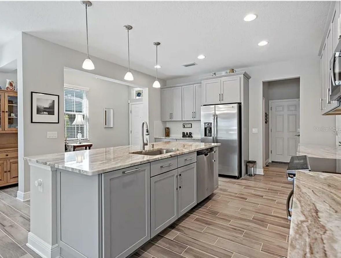 Property Photo: 5130 78th St Circle E FL 34203