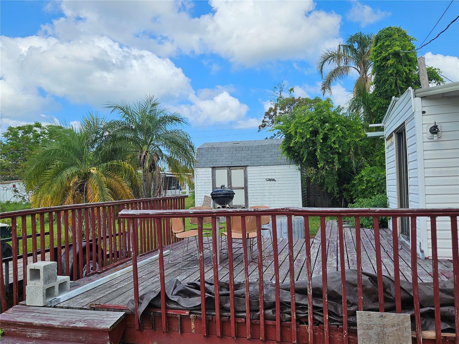 Property Photo: 205 Jessica Street N FL 34275