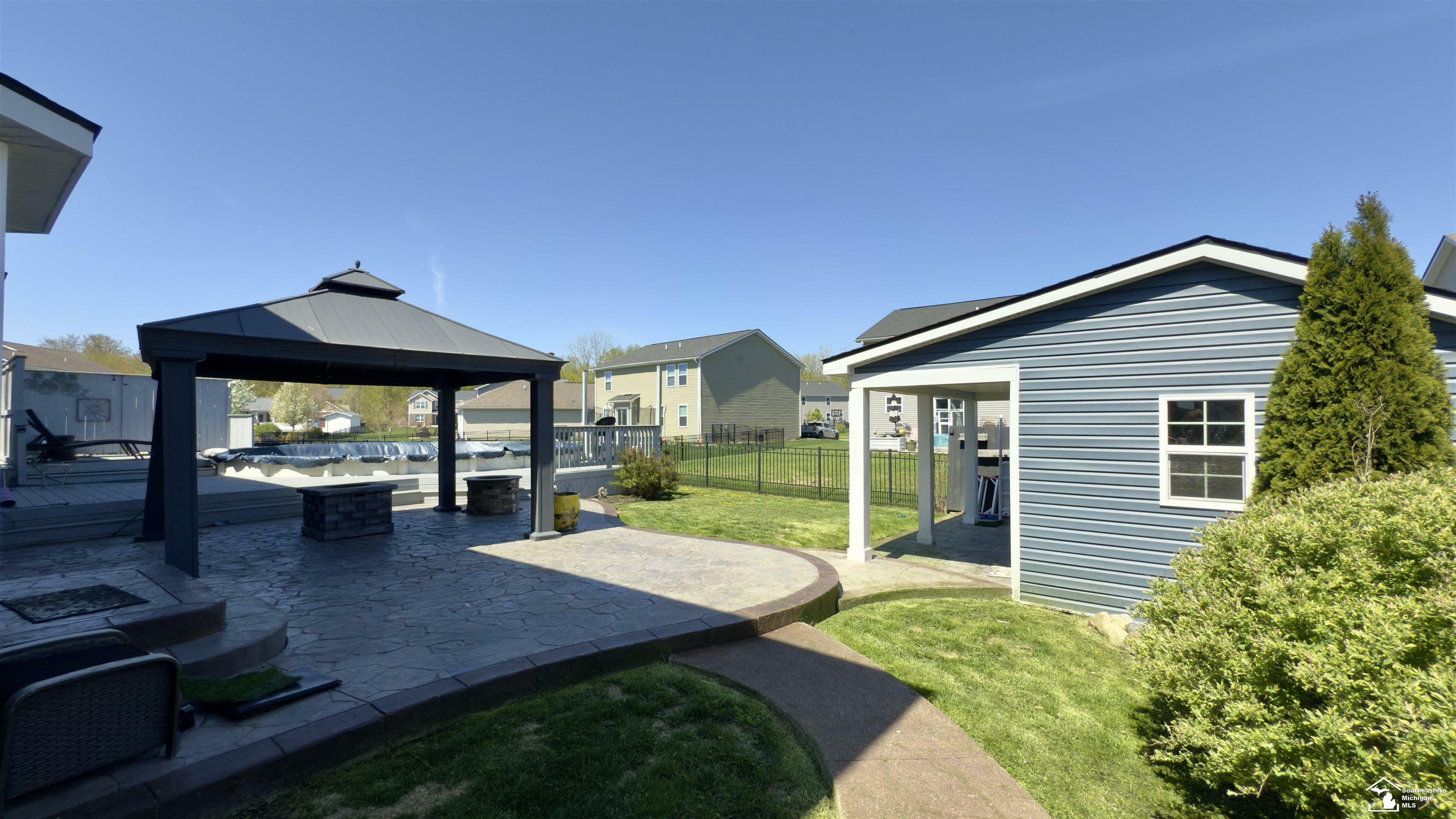 Property Photo: 31344 Handsomer Drive MI 48134