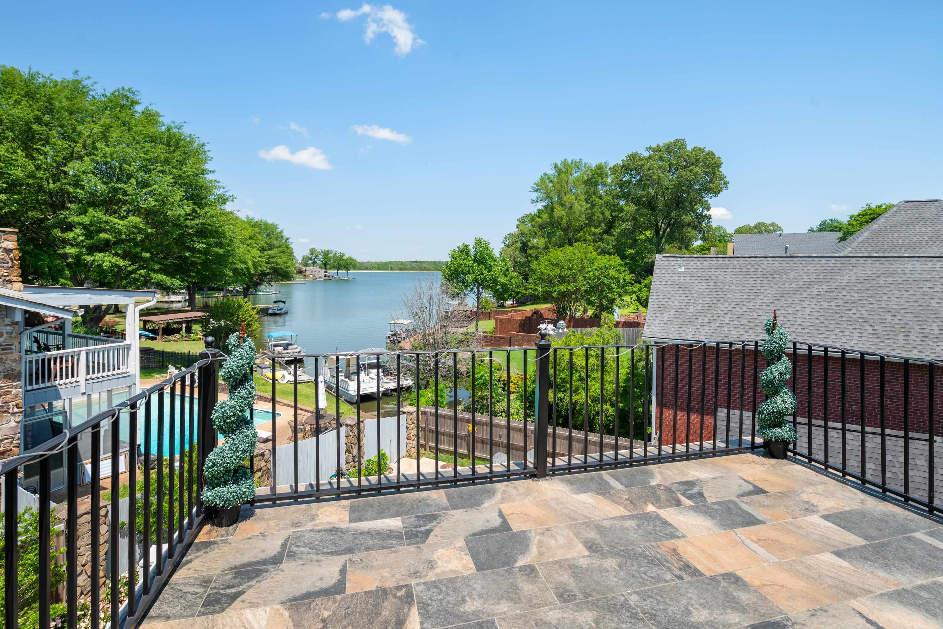 Property Photo: 9666 Pine Point Dr TN 38002