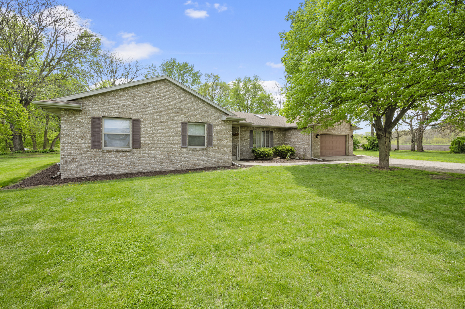 Property Photo: 7755 Old Stage Road IL 60450