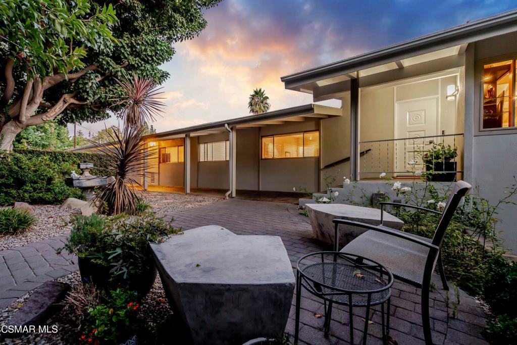 Property Photo: 1008 Hacienda Drive CA 93065