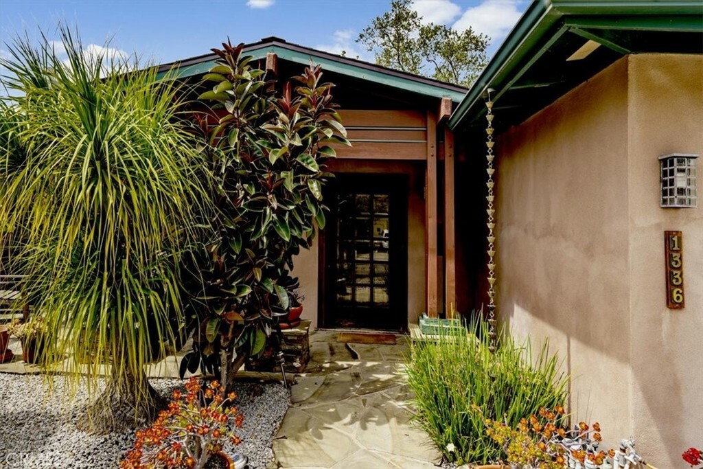 Property Photo:  1336 Fernwood Drive  CA 93401 