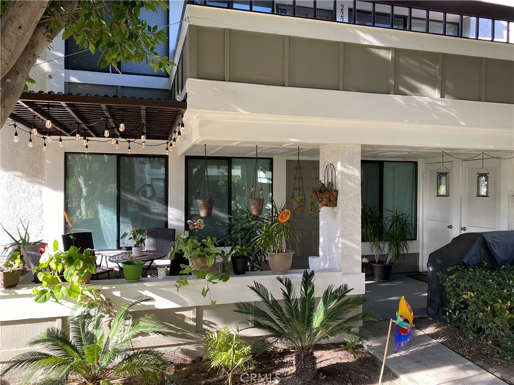 Property Photo:  22272 Redwood Pointe 5C  CA 92630 