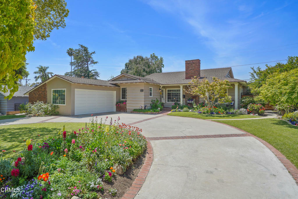 Property Photo:  1587 Lynoak Drive  CA 91711 