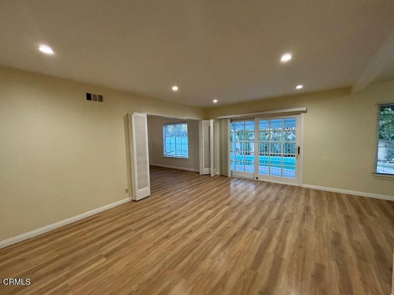 Property Photo:  5350 Garden Grove Avenue  CA 91356 