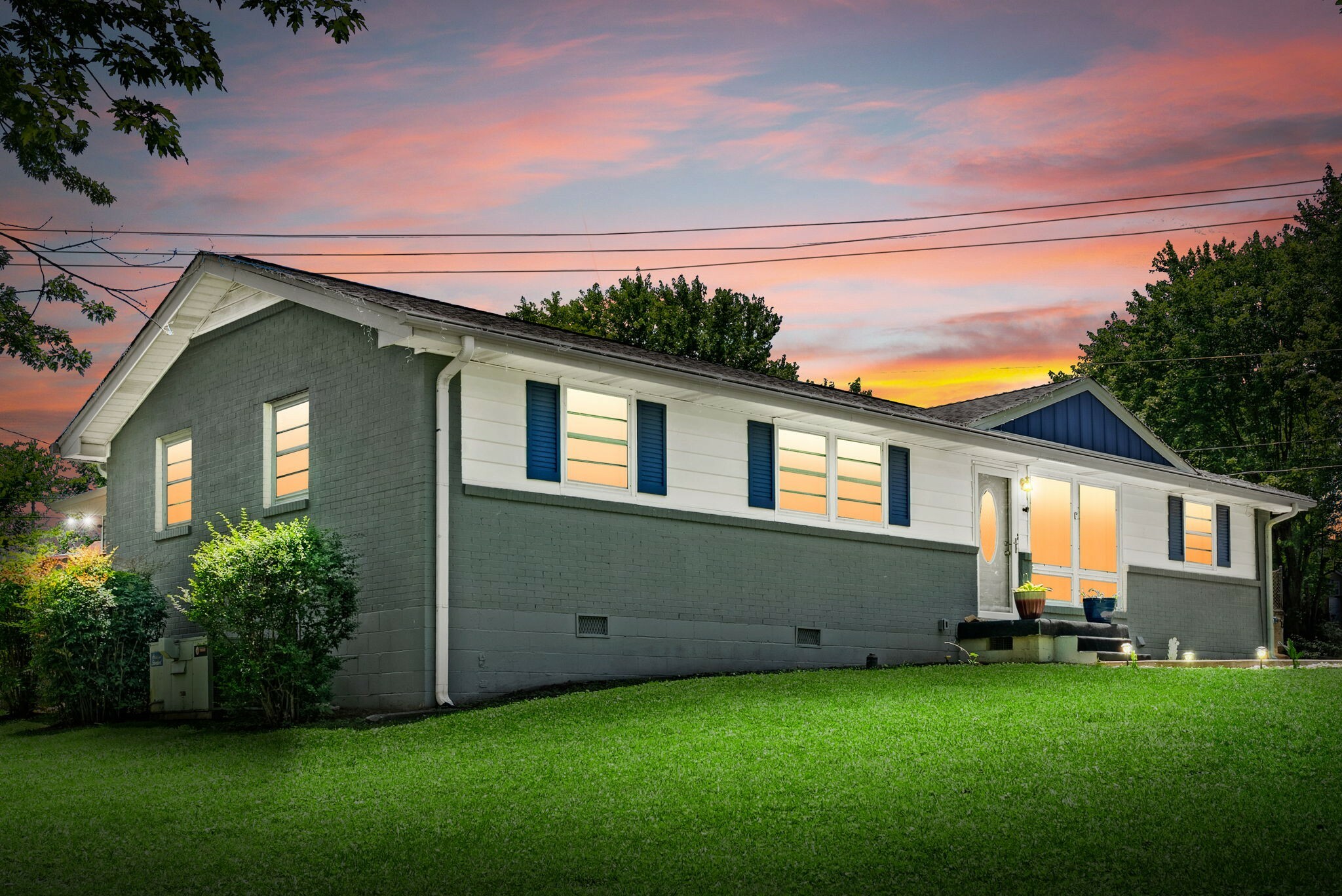 303 Hilldale Ln  Clarksville TN 37043 photo