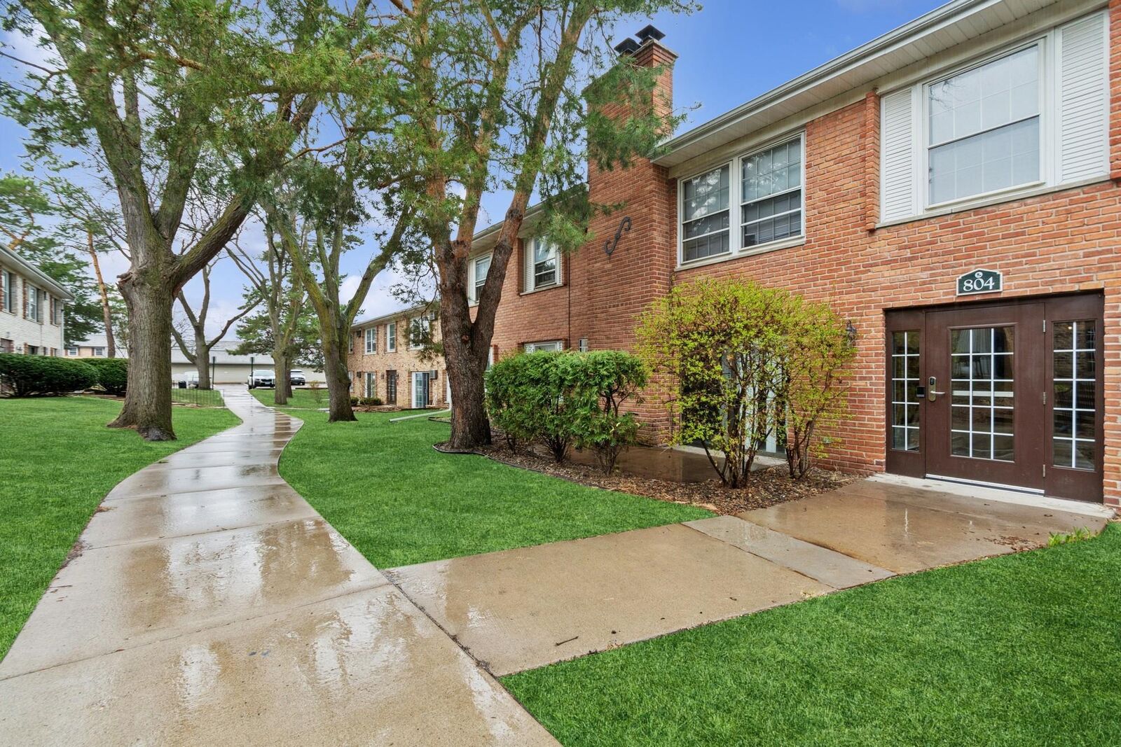 Property Photo: 804 Old Settlers Trail 5 MN 55343