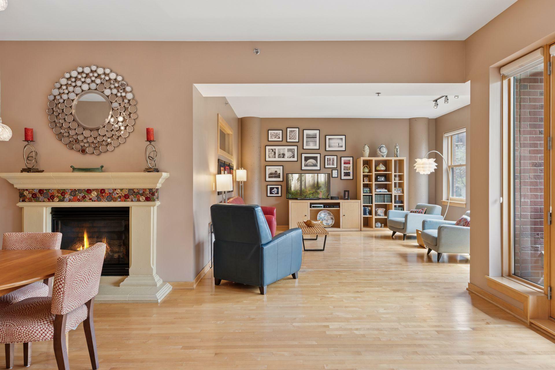 Property Photo:  401 N 2nd Street 202  MN 55401 