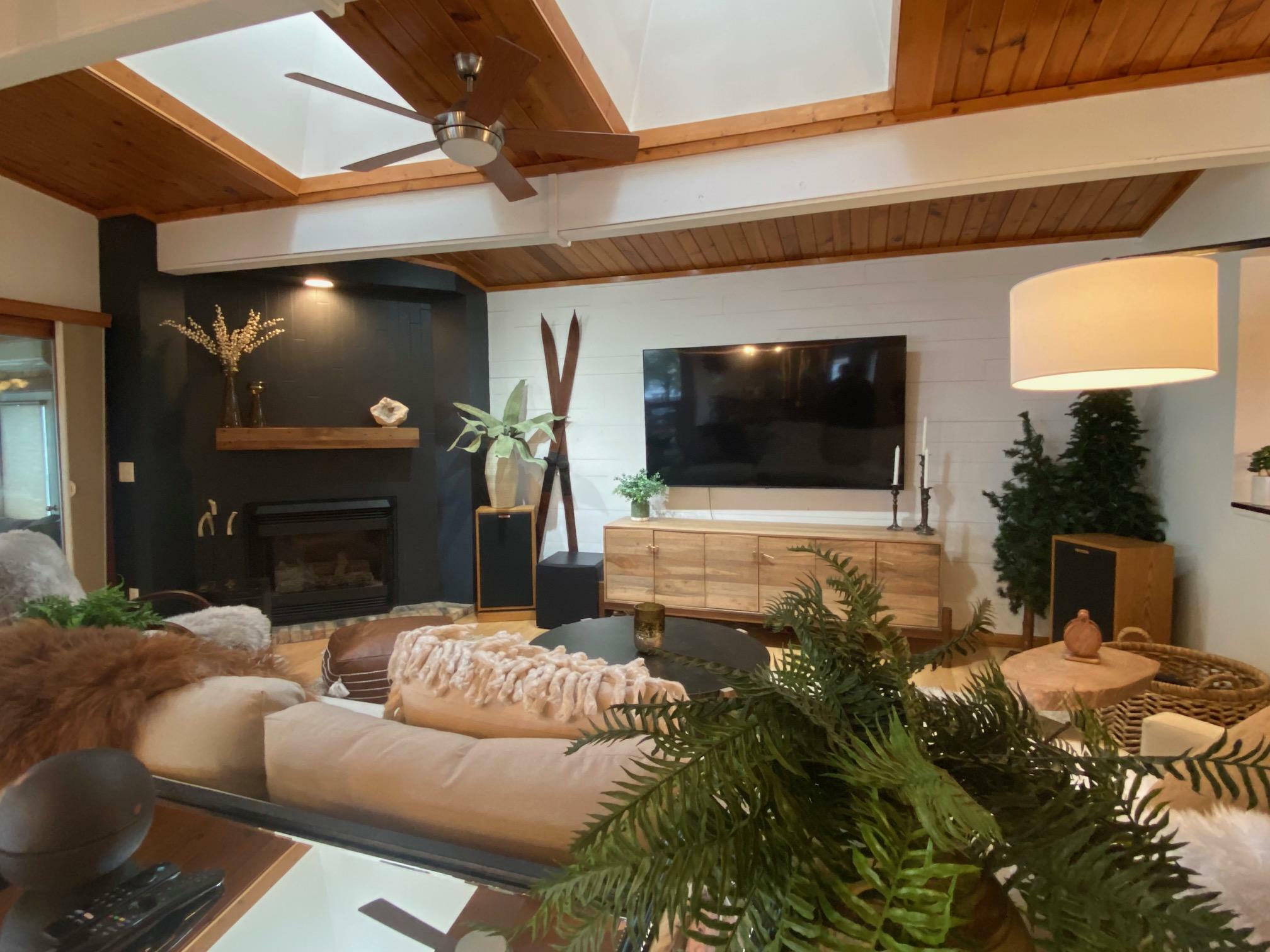 Property Photo: 806 Longview Drive MN 56501