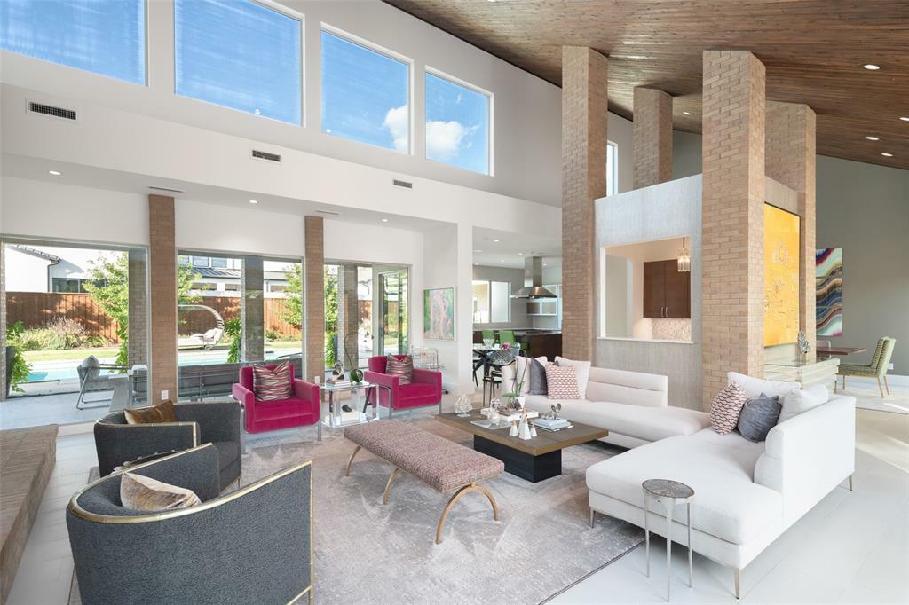 5601 Dittmar Place  Dallas TX 75229 photo