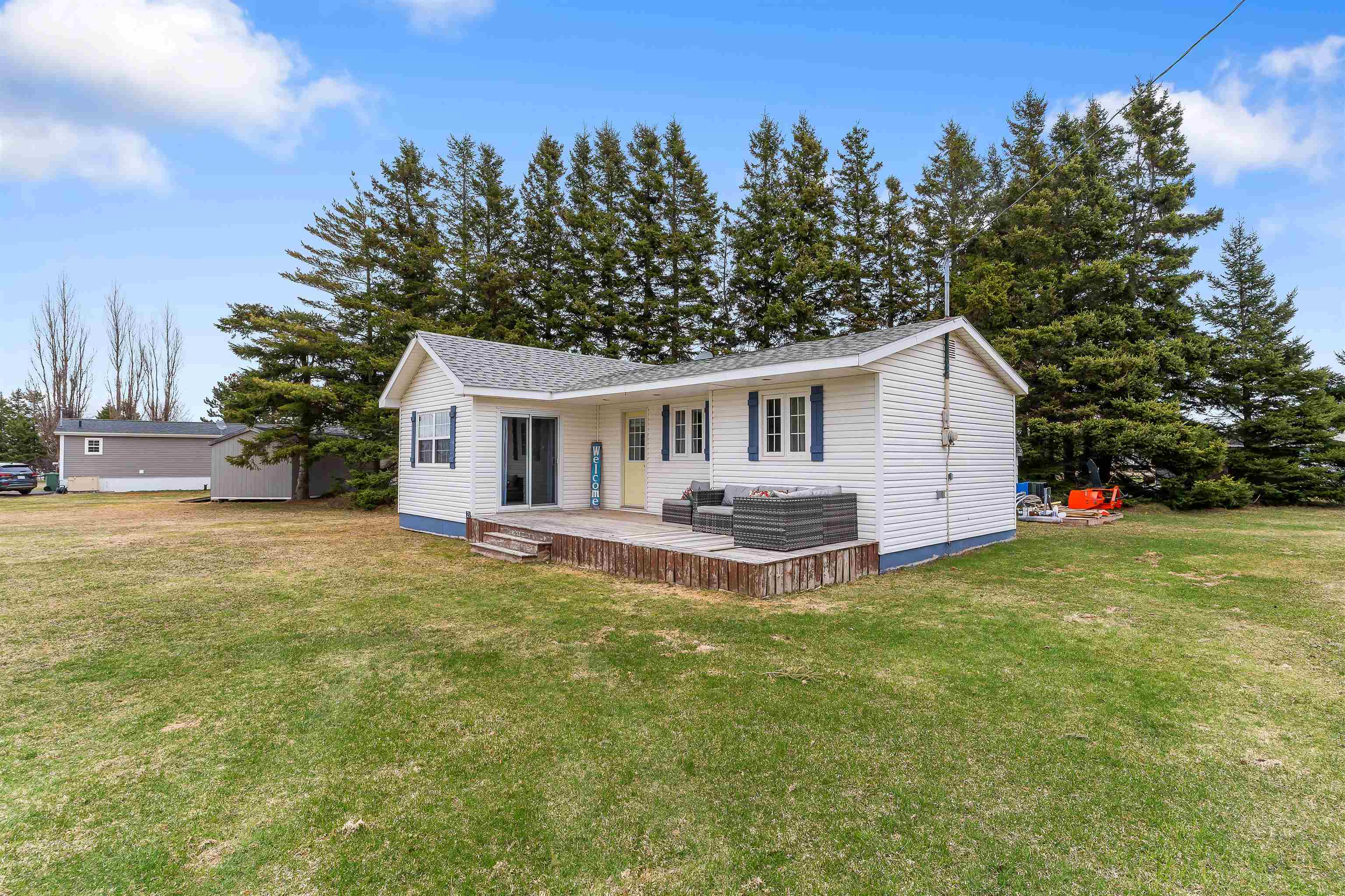 Property Photo: 21 Acorn Lane PE C0B 1V0