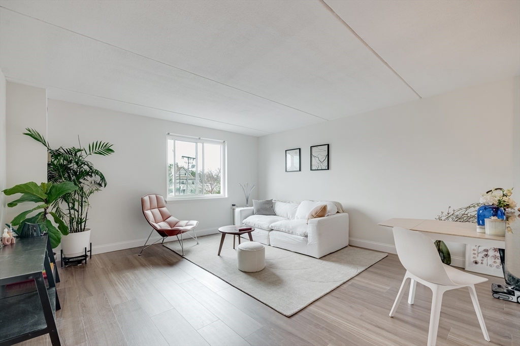 Property Photo: 30 Daniels St 202 MA 02148