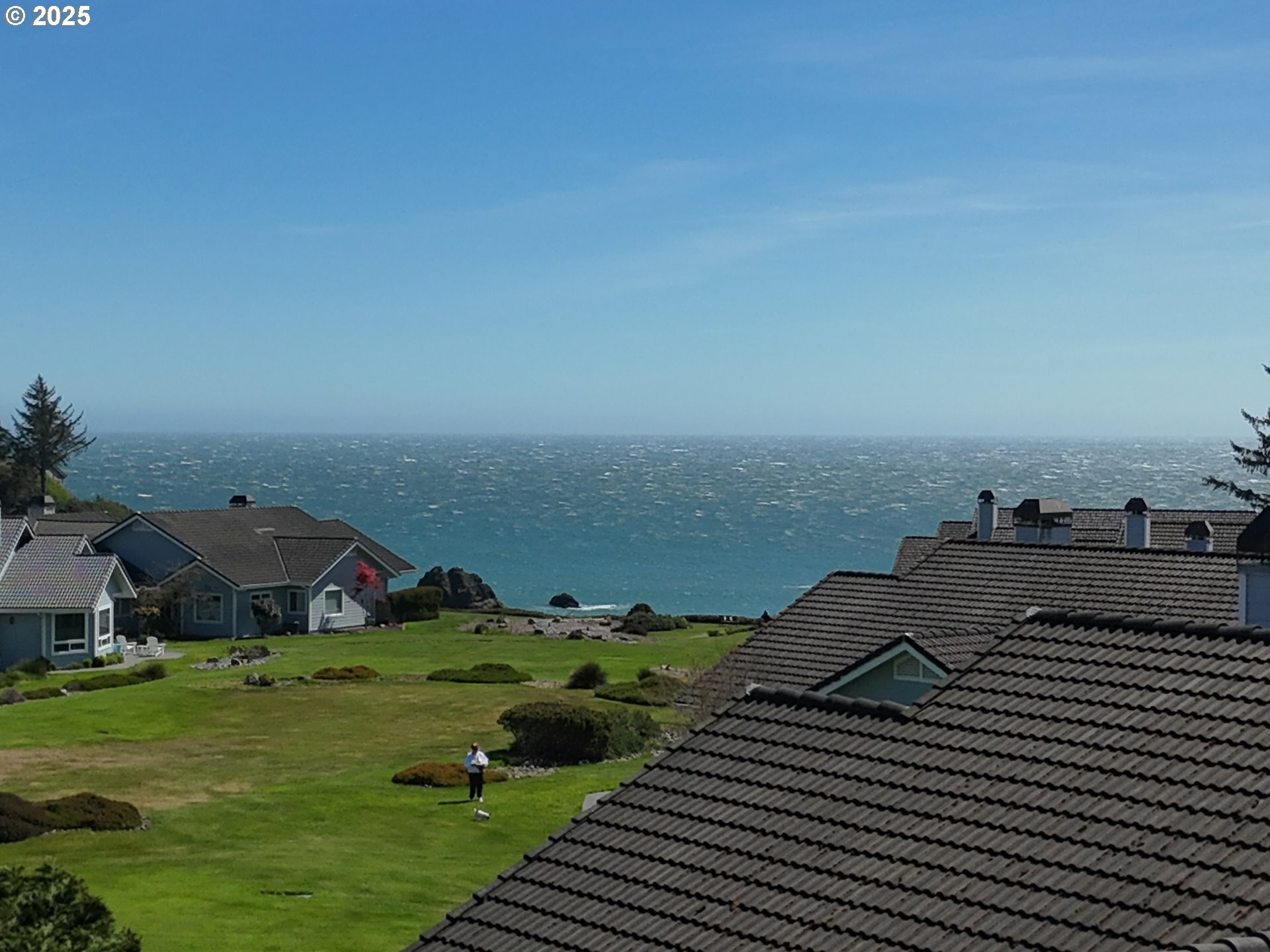 Property Photo: 204 Schooner Bay Dr OR 97415