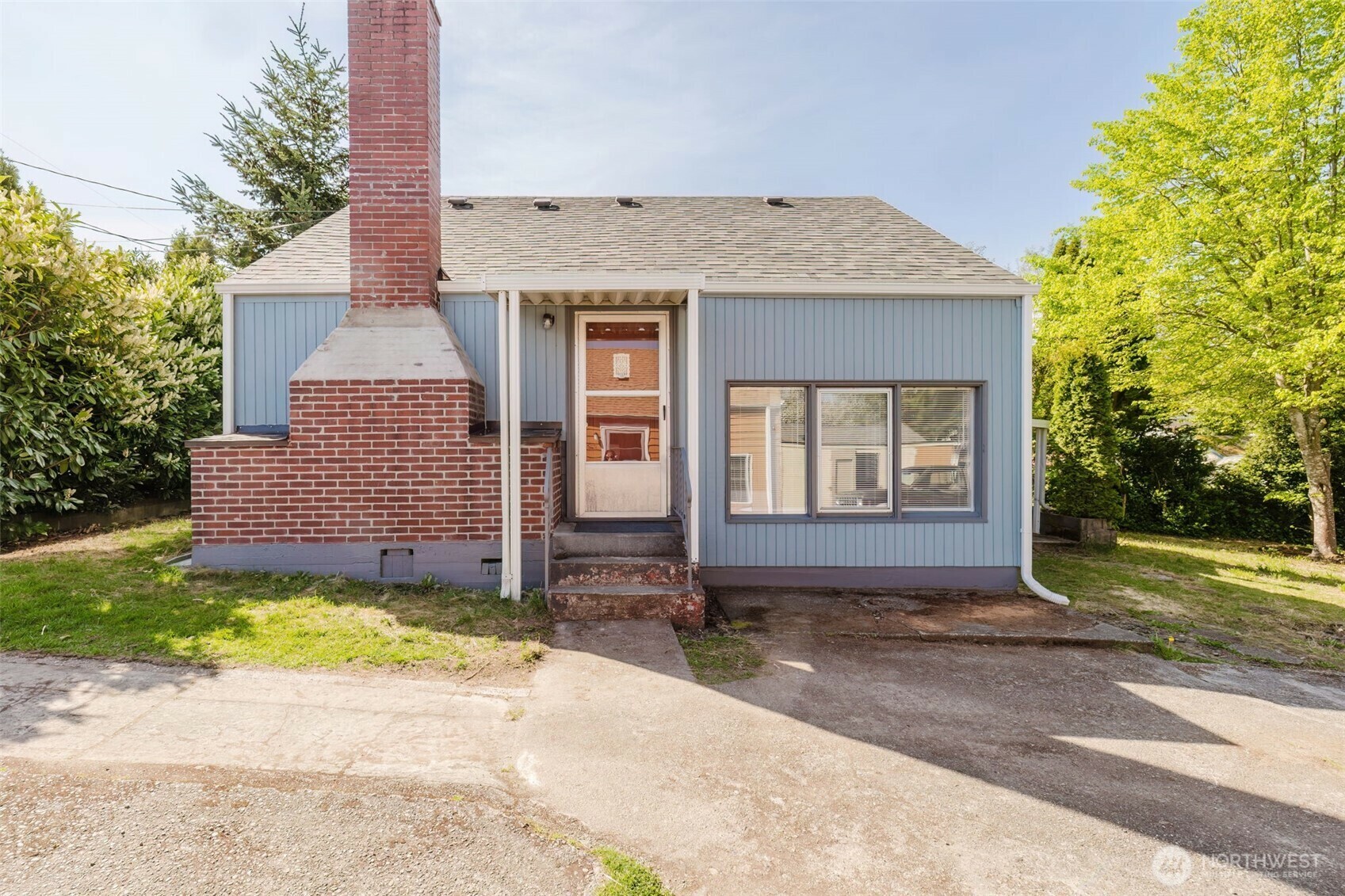 Property Photo: 1717 N Rainier Avenue WA 98312