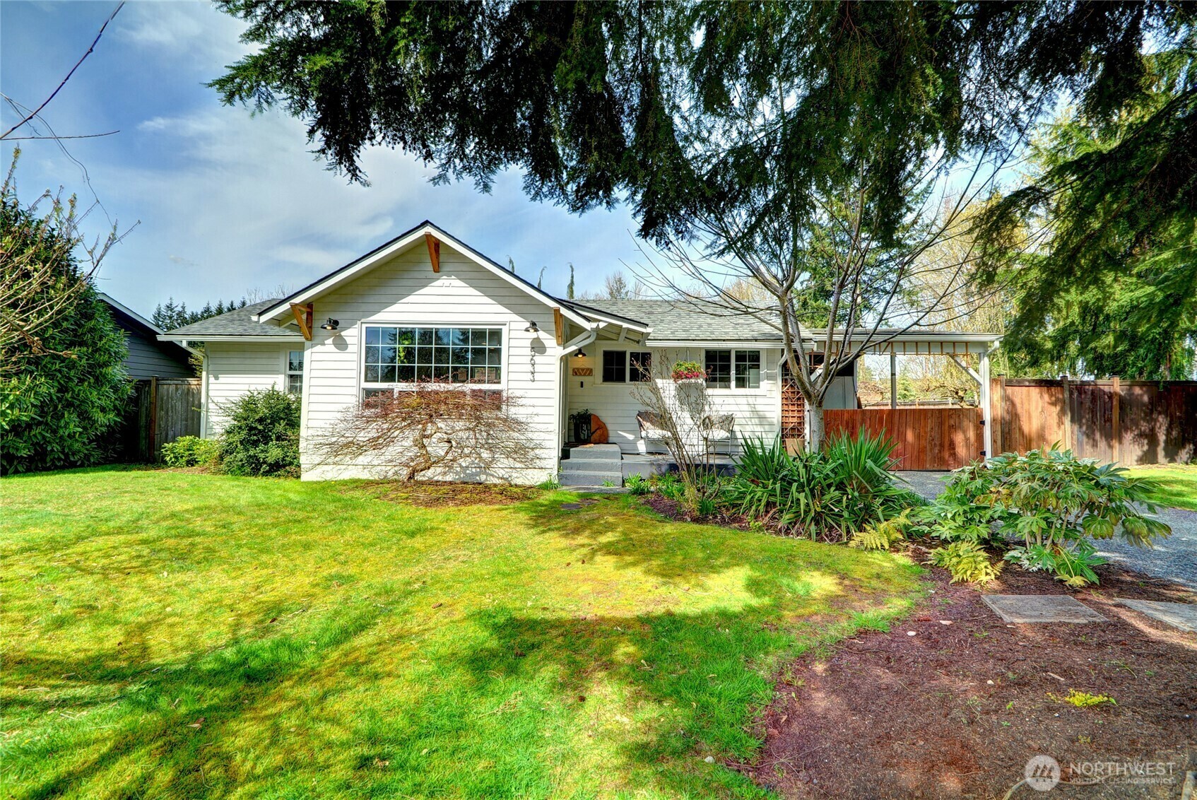 Property Photo: 5633 86th Place NE WA 98270