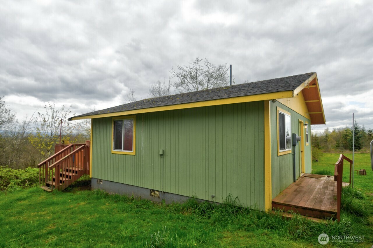 Property Photo: 706 Jorgensen Rd Road WA 98570