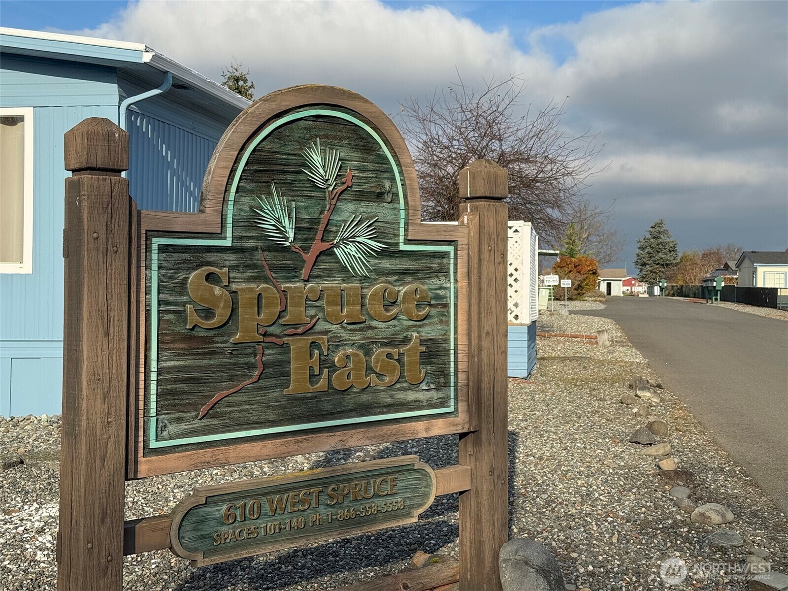 Property Photo: 610 W Spruce 124 WA 98382
