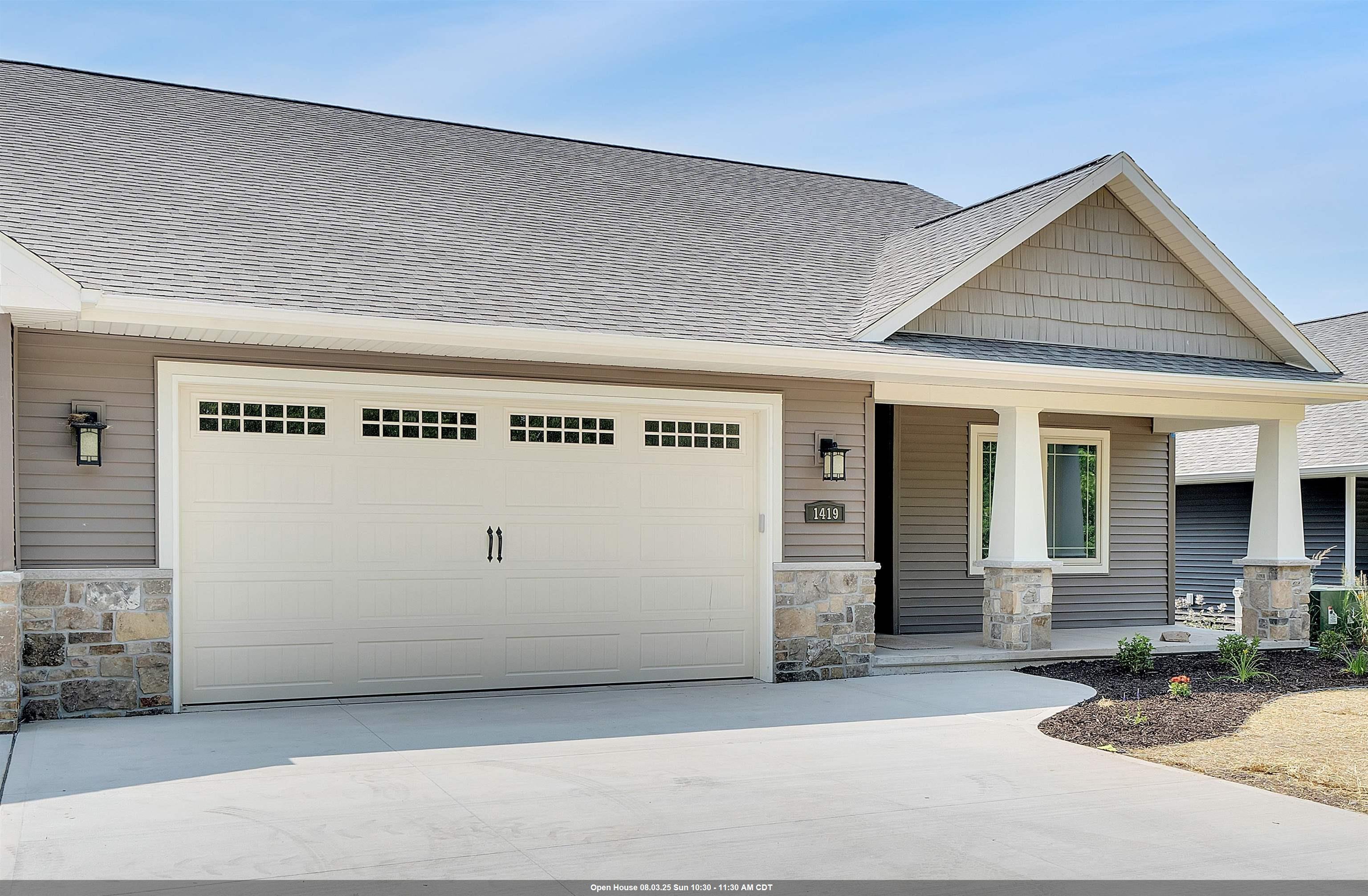 Property Photo: 1419 Prairie Lake Circle WI 54956