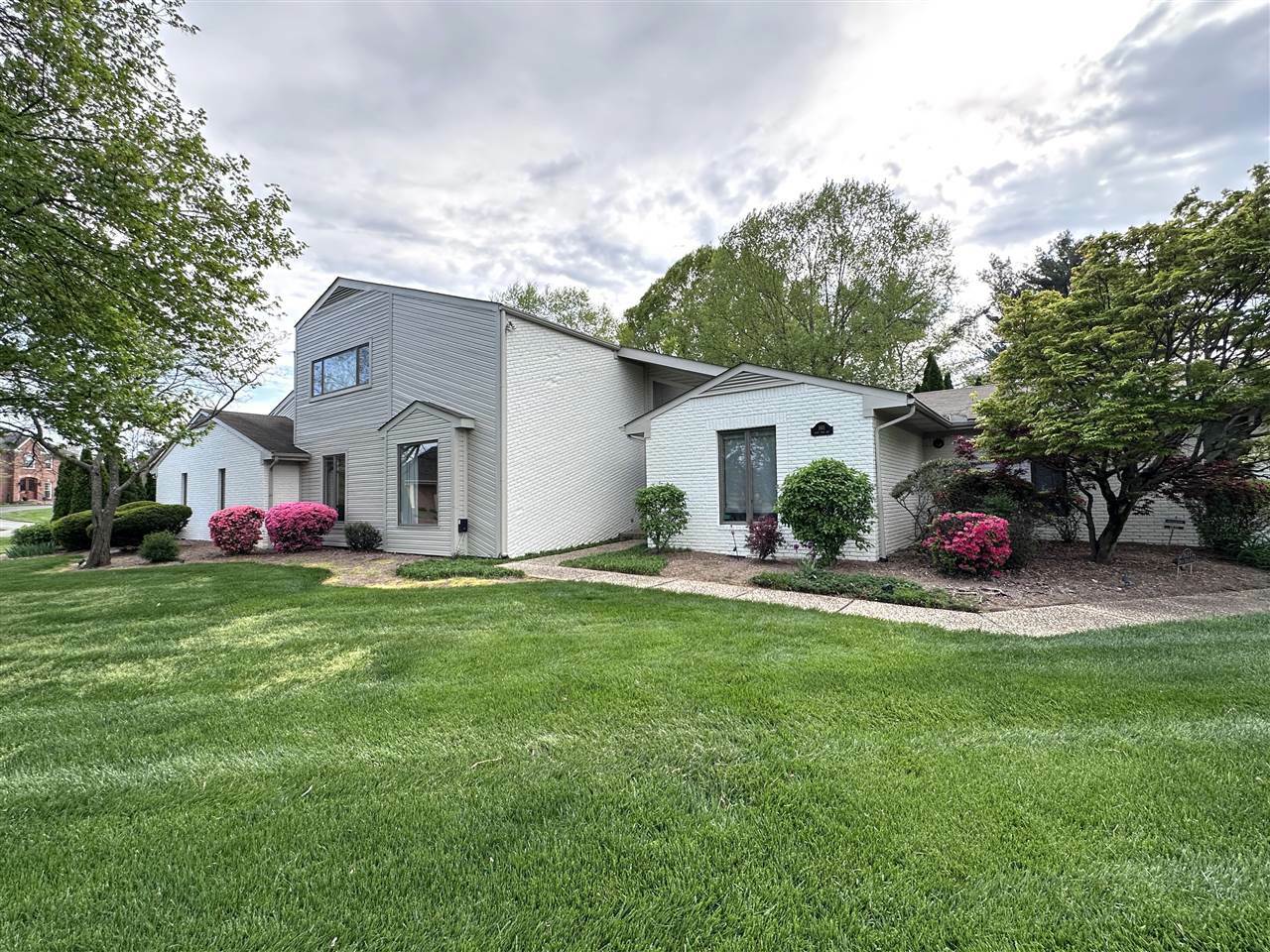 Property Photo: 1611 Bent Tree Avenue KY 42103