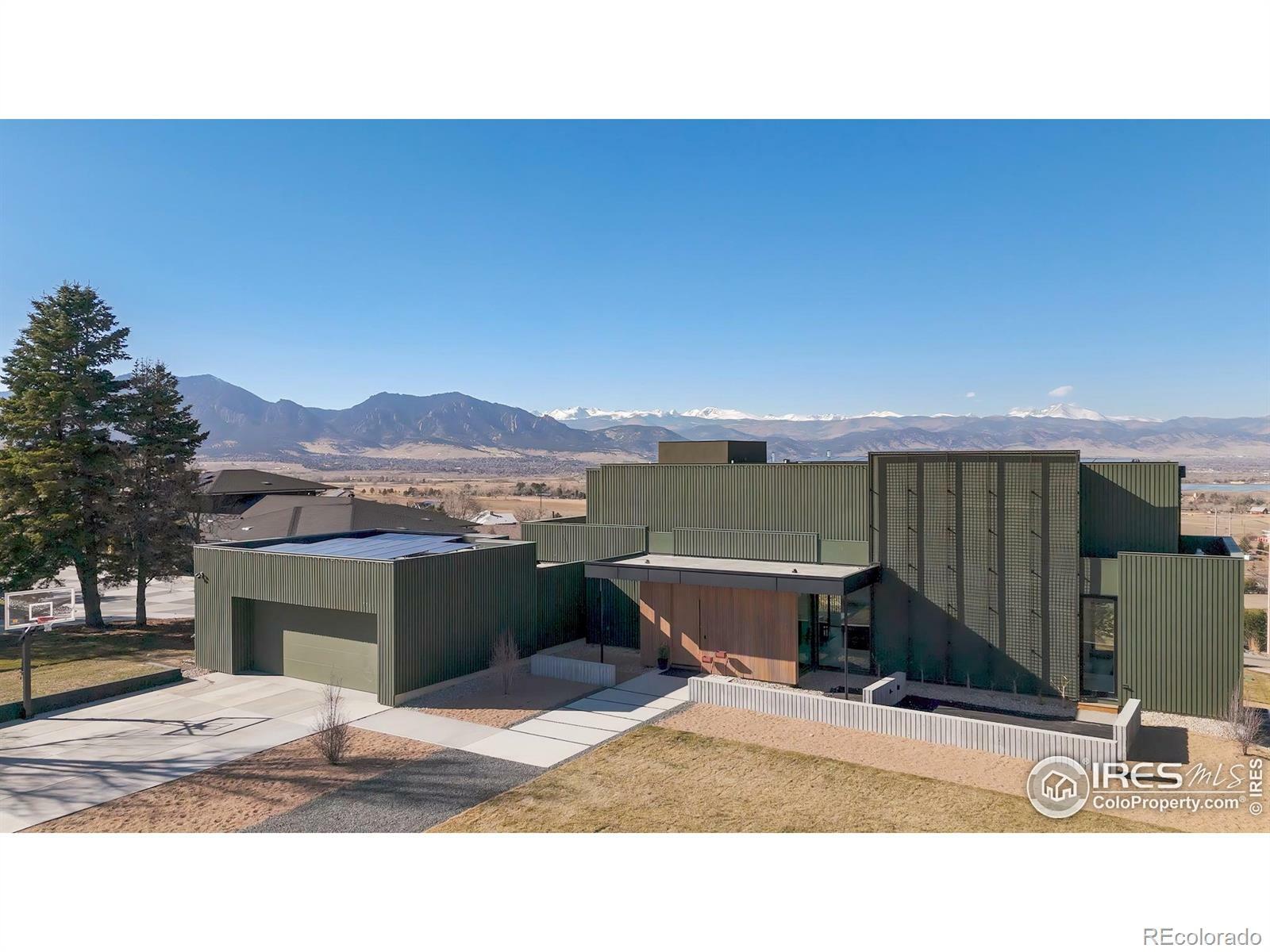 Property Photo: 7509 Panorama Drive CO 80303