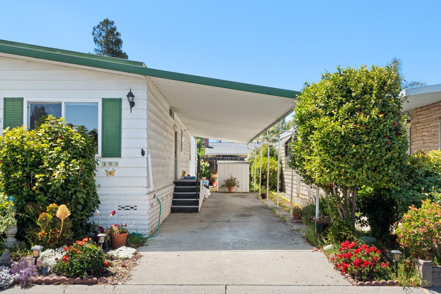 Property Photo: 155 Quail Hollow 155 CA 95128