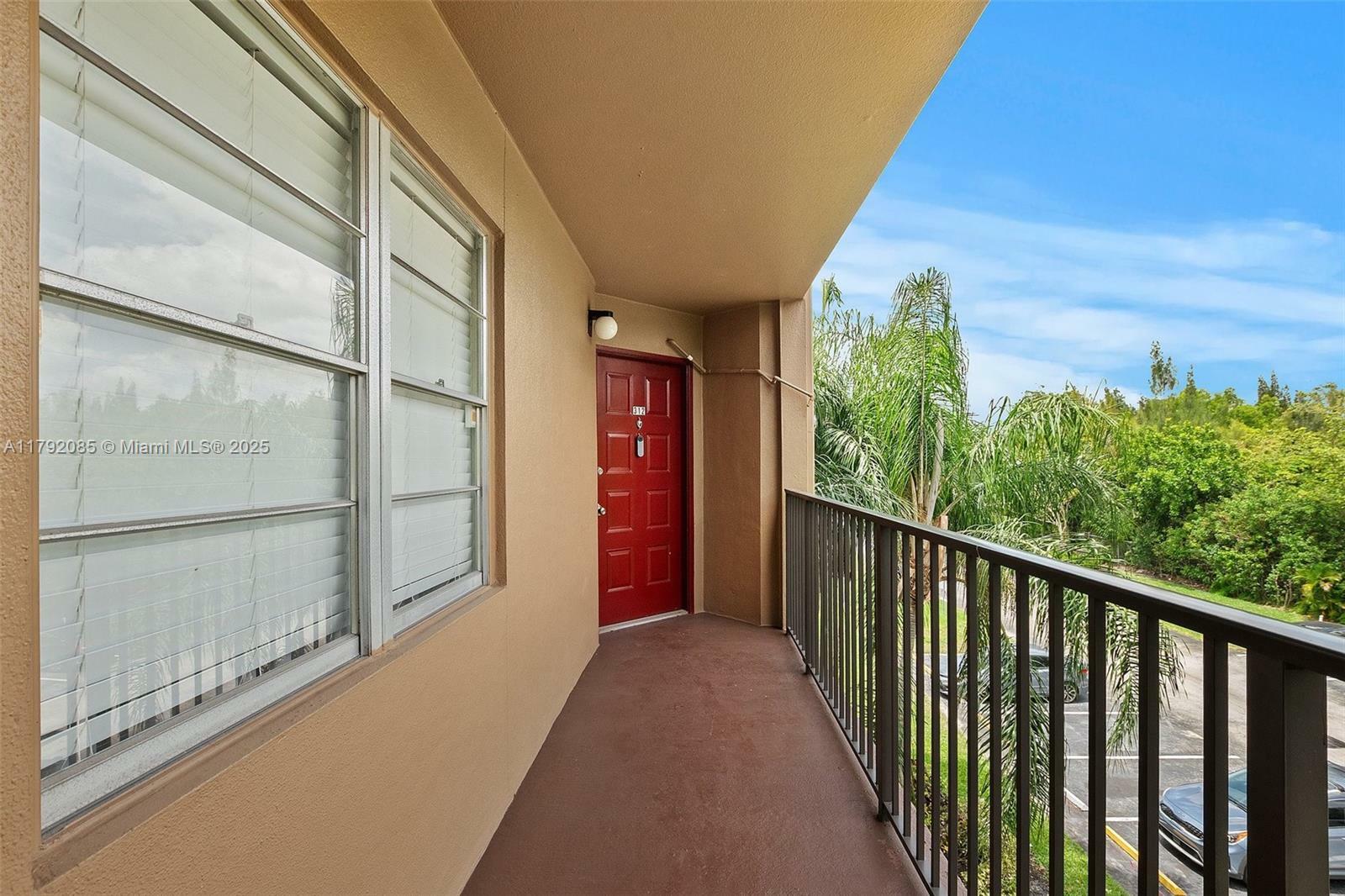 Property Photo: 12950 SW 4th Ct 312H FL 33027