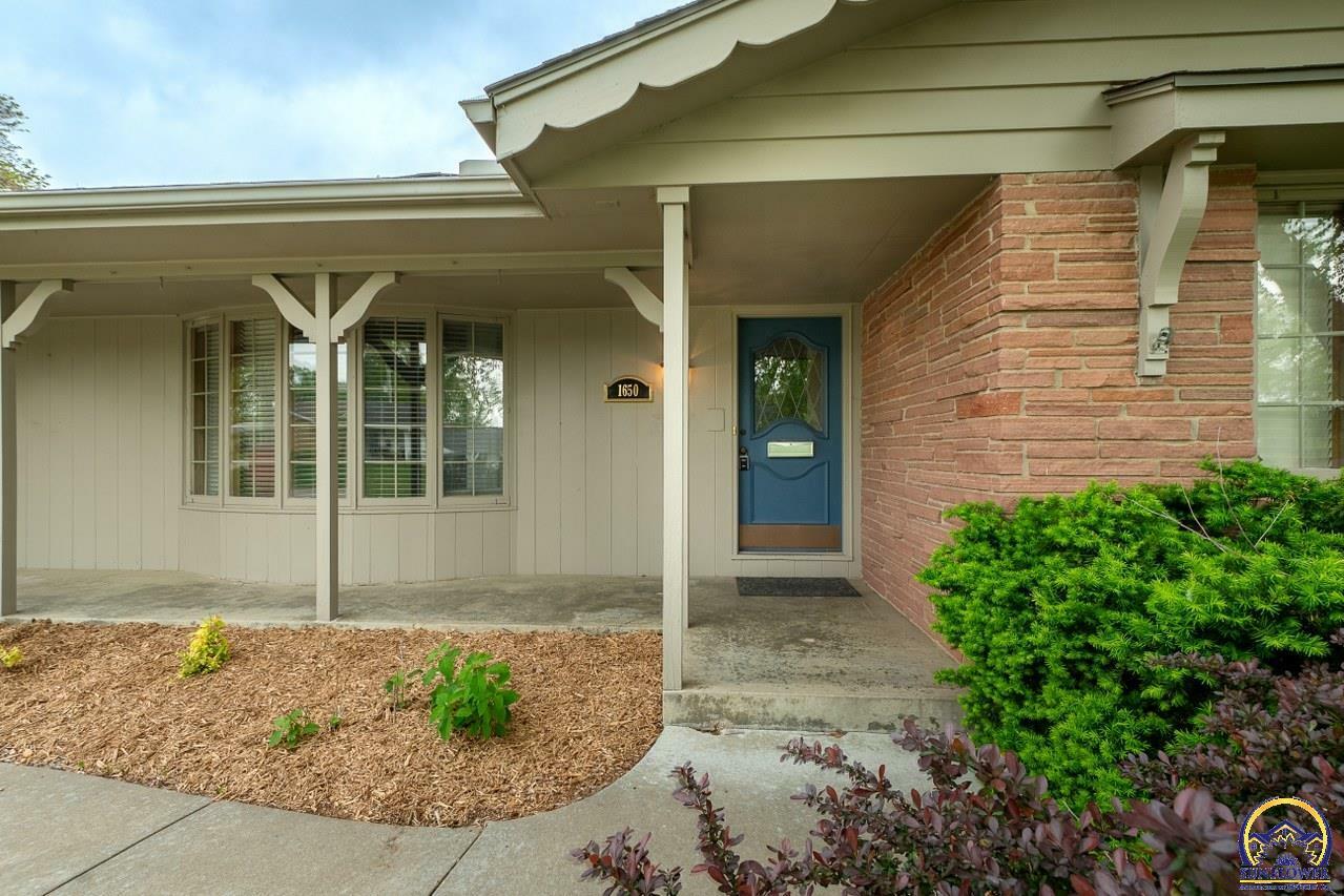 Property Photo: 1650 SW Withdean Rd KS 66611