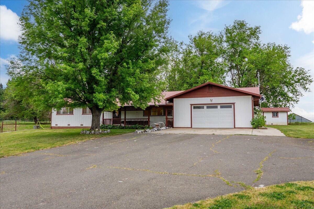 Property Photo: 5210 Balls Ferry Road CA 96007