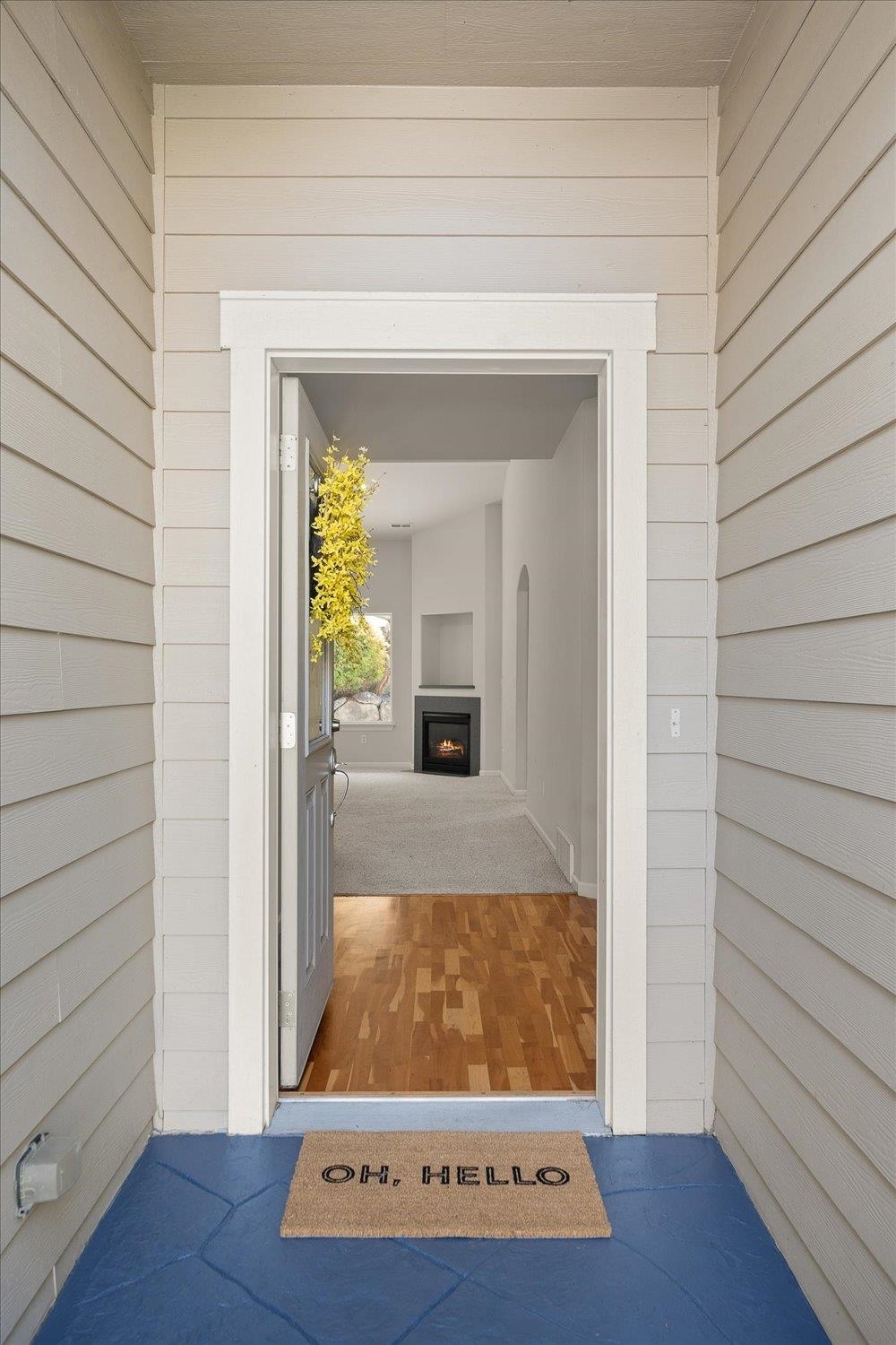 Property Photo: 716 E Lakeview Ln WA 99208