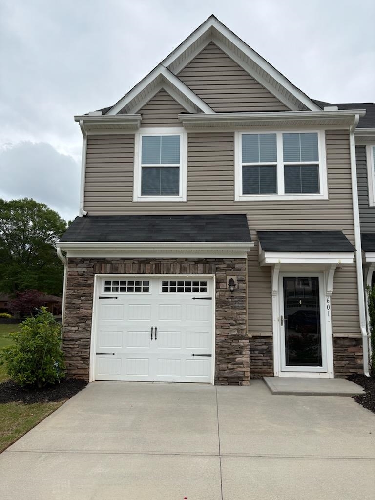 Property Photo: 601 Preakness Run SC 29301