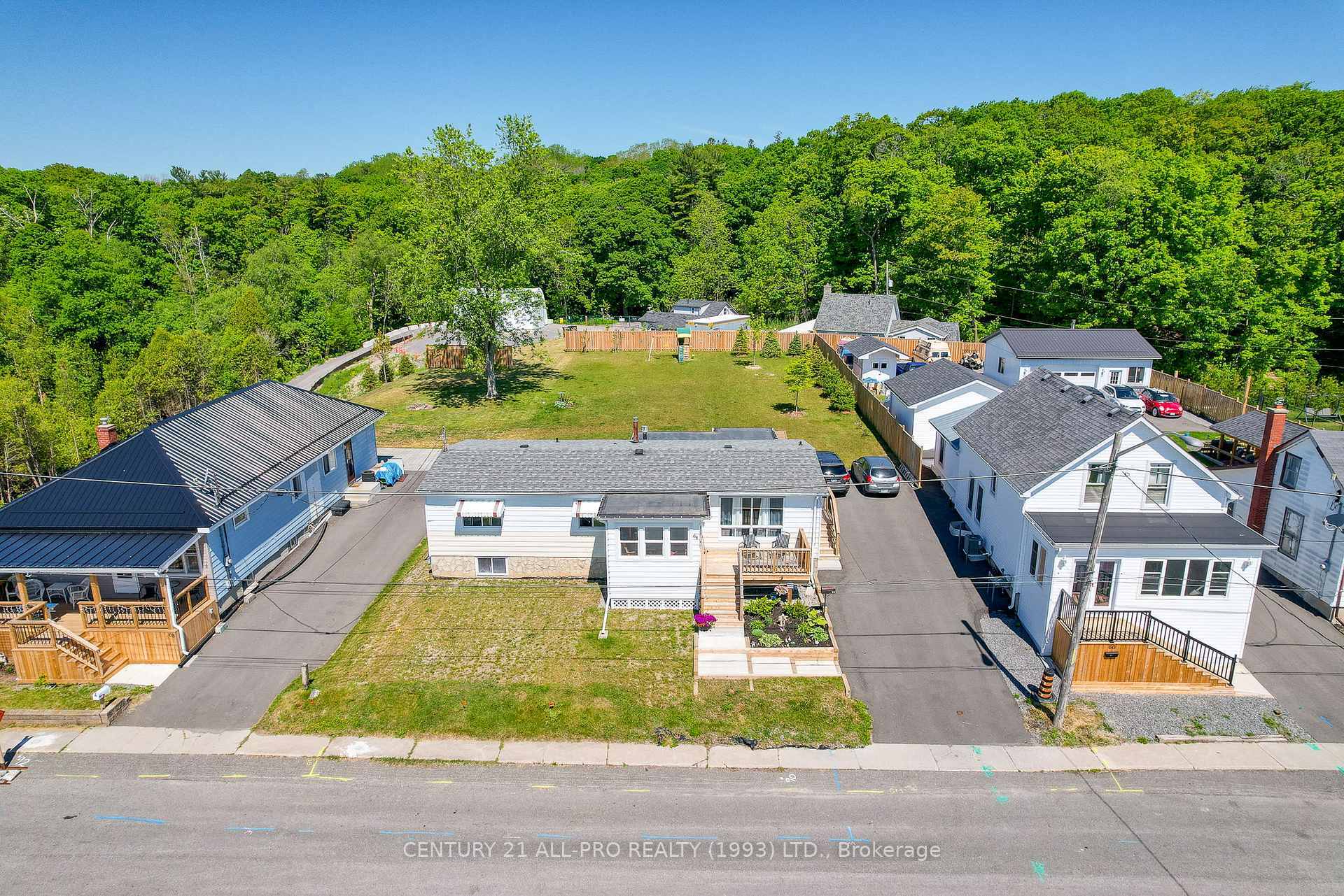 Property Photo: 64 Alexander Street ON L1A 1B3