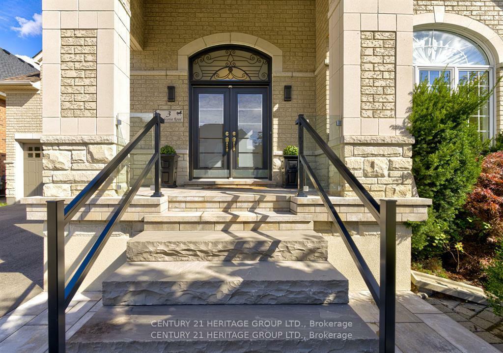 Property Photo: 3 Nova Scotia Road ON L6Y 5K8