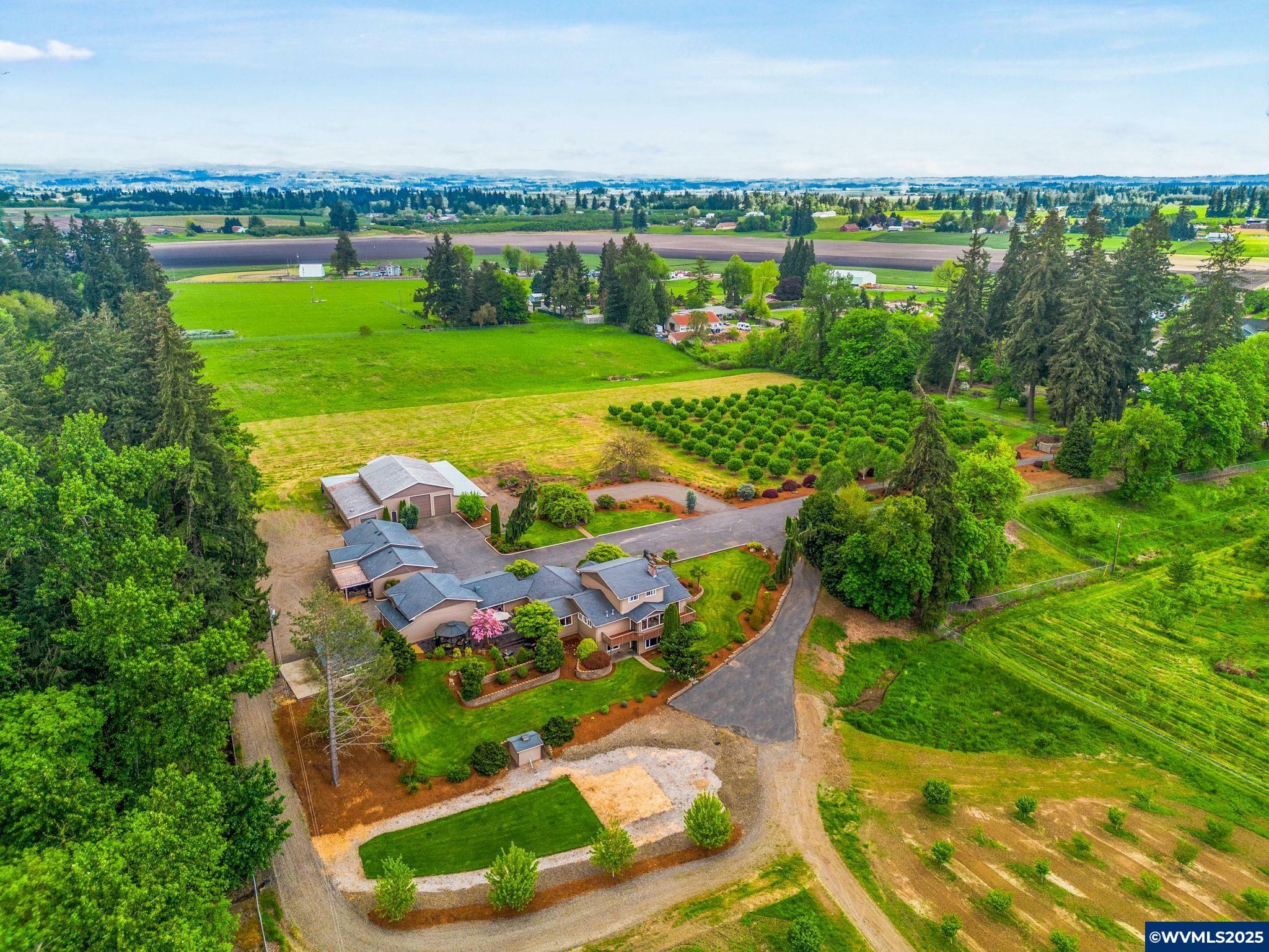 6421 Brooklake Rd  Salem OR 97305 photo
