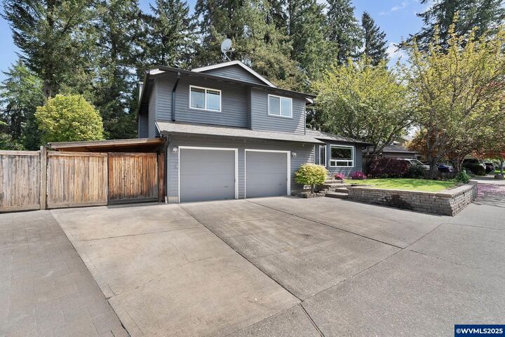 Property Photo: 20752 SW 104th Av OR 97062