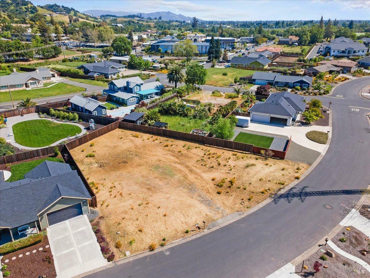 Property Photo: 160 Dorchester Court CA 95403