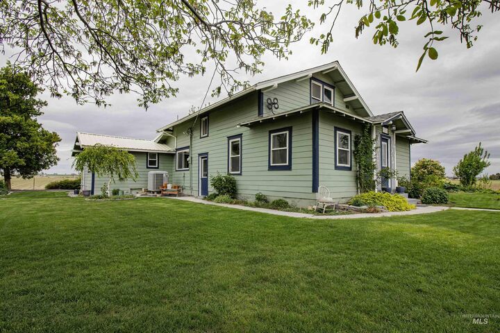 2867 Clark Blvd  Nyssa OR 97913 photo
