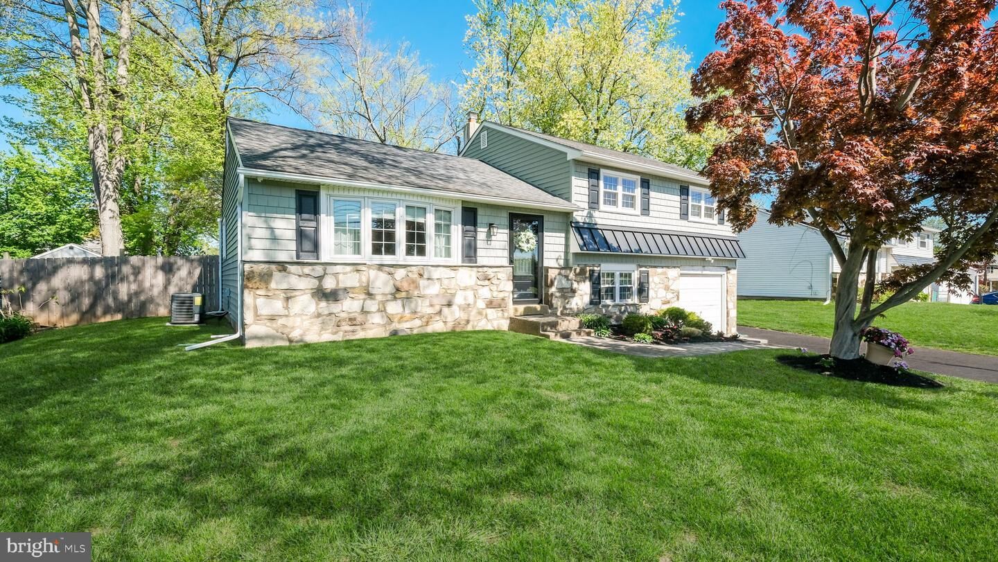 Property Photo: 808 Mearns Road PA 18974