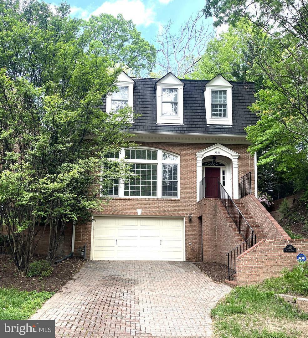 Property Photo: 3929 Vacation Lane VA 22207