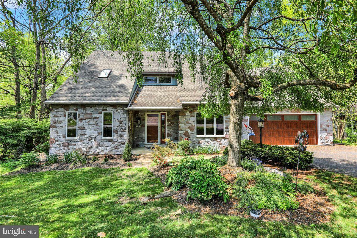 Property Photo: 36 Wade Drive PA 17543