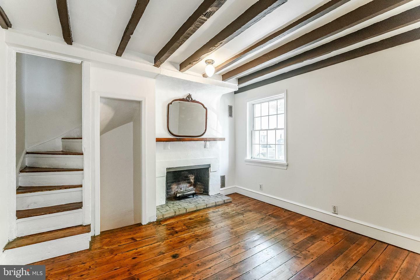 Property Photo: 136 Carpenter Street A PA 19147