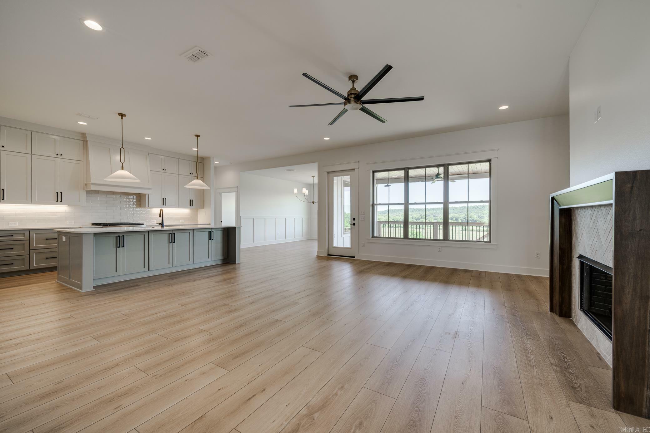 Property Photo: 264 Castleberry Road AR 72058