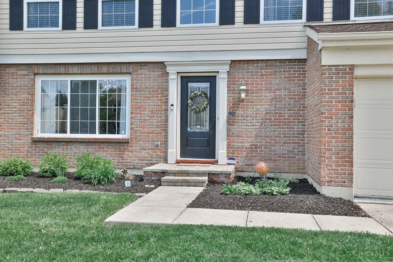 Property Photo: 9848 Cedar Knoll Drive OH 45040
